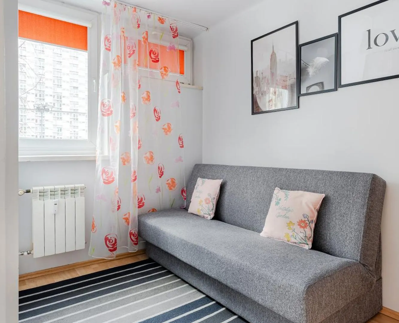 Grzybowska Str Apt City Center Warsaw