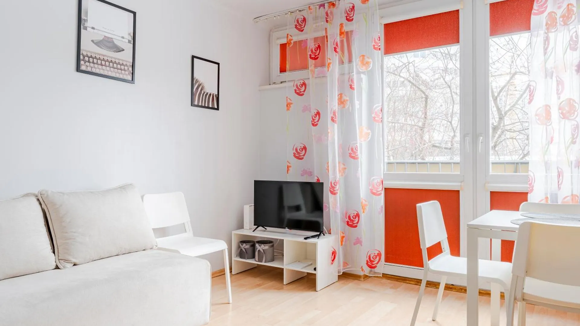 Grzybowska Str Apt City Center Warsaw 0*,  Poland