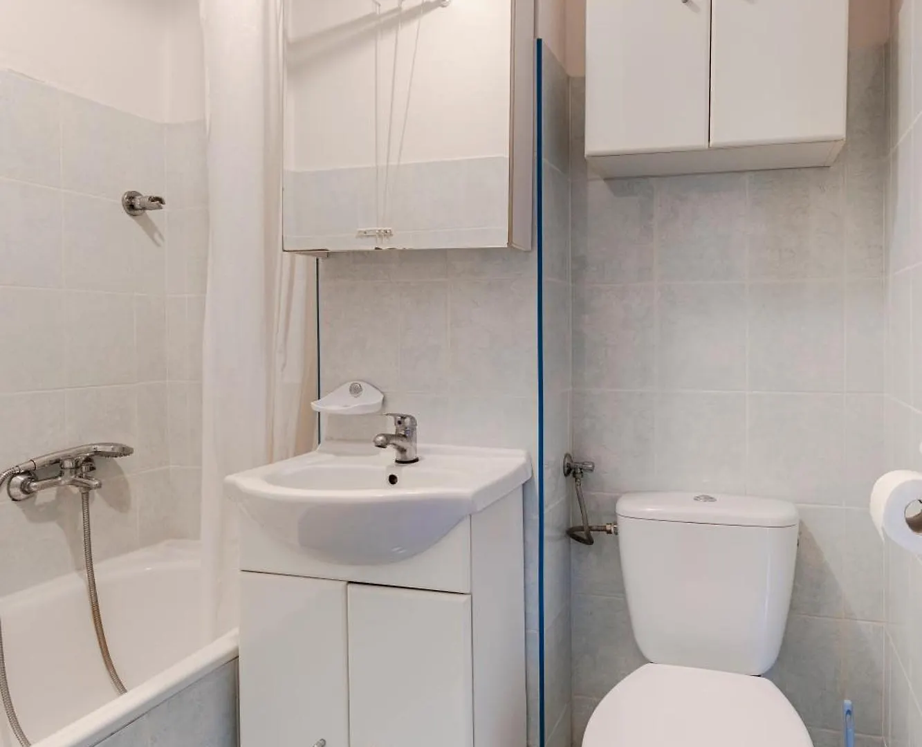 Grzybowska Str Apt City Center Warsaw 0*,  Poland